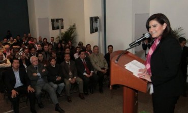 María Elena Barrera Tapia presenta avances de sus compromisos con los toluqueños