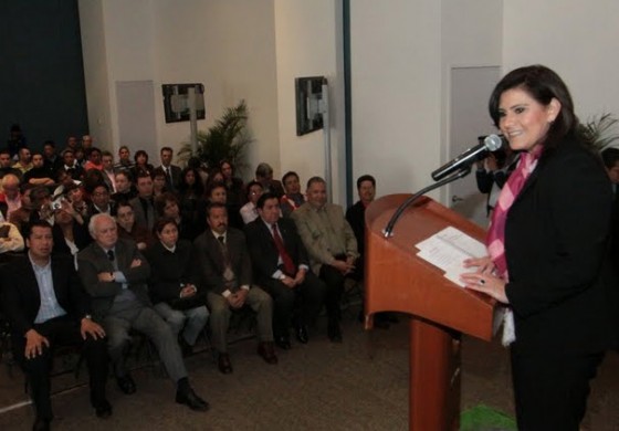 María Elena Barrera Tapia presenta avances de sus compromisos con los toluqueños
