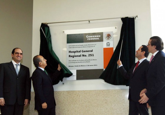 Felipe Calderón y Eruviel Ávila entregan Hospital General del IMSS, en Metepec