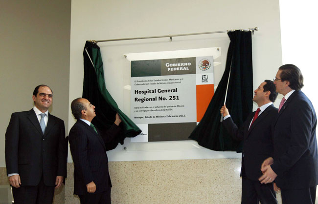 Felipe Calderón y Eruviel Ávila entregan Hospital General del IMSS, en Metepec