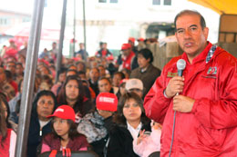 Más y mejores servicios para las comunidades: Alfonso Arana