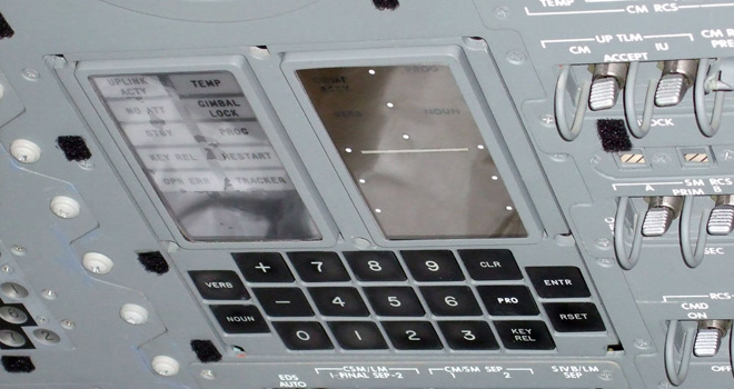 Los computadores del Apolo 11 que llevaron a Neil Armstrong a la luna