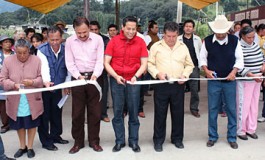 Cumple Vicente Quiroz compromiso con Otzolotepec; entrega más obras de impacto social