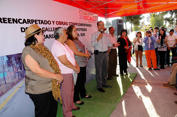 Karim Carvallo inaugura las primeras obras públicas de su administración