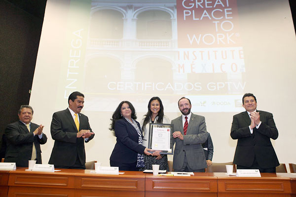 Reconocen a UAEM como Gran Lugar de Trabajo