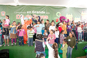 Villa Victoria, sede del festejo de Día de Reyes en la Región XV