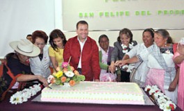 Reconoce Abraham Monroy labor de mujeres sanfelipenses