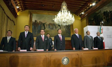 Promulga EPN Ley de Amparo