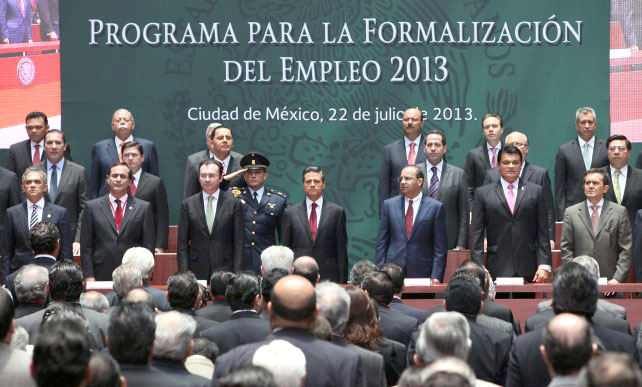 Se reúne el Presidente Enrique Peña Nieto con Gobernadores