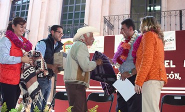Abuelitos de San José del Rincón son homenajeados por GEM y Ayuntamiento
