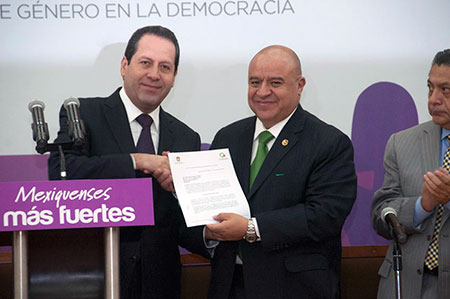 Reciben Diputados Iniciativa para que mujeres ocupen 50% de candidaturas al congreso y ayuntamientos