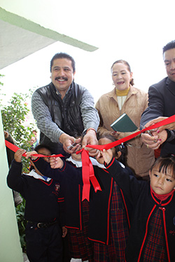 Inaugura alcalde de Ocoyoacac obras de infraestructura educativa