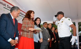 Gratifica ayuntamiento de San Mateo Atenco a policías, estudiantes y mayordomías