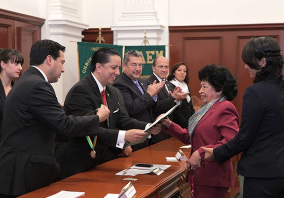 Por primera ocasión, reconoce UAEM a trabajadores con Nota al Cumplimiento Administrativo