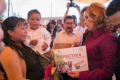 Unen esfuerzos por mujeres y abuelitos de Temoaya