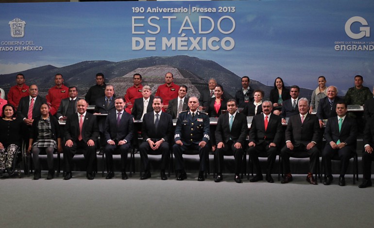 Entrega Eruviel Ávila presea Estado de México 2013, en el 190 aniversario de la entidad