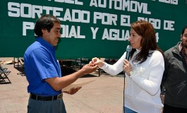 Contribuyente cumplido recibe auto del año