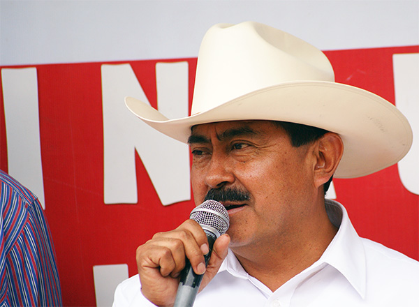 Efraín Victoria le apuesta a la educación