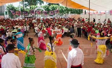 DIF Ocoyoacac rinde merecido homenaje a mil 500 adultos mayores