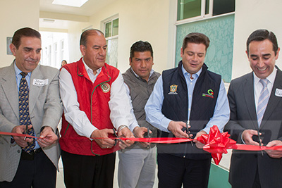 Entregan en Santa Cruz Atizapán obras de pavimentación y salud por más de 15 mdp