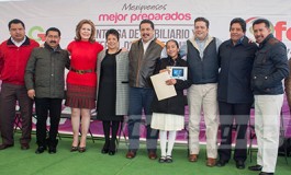 Ocoyoacac, sede de la entrega de mobiliario a escuelas federalizadas de la Región VII