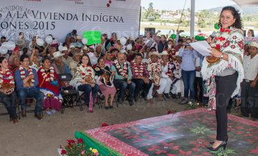 Anna María Chimal reconoce apoyo de Enrique Peña a pueblos indígenas