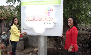 Anna Chimal inaugura obra de electrificación en San Bartolo Lanzados