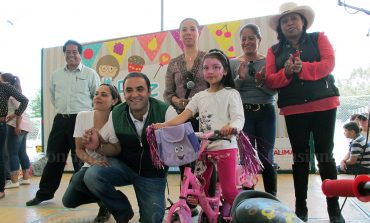 Festeja alcalde Armando Levi Torres “Día del Niño”