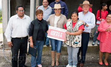 Con trabajo, Diana Pérez responde a la población