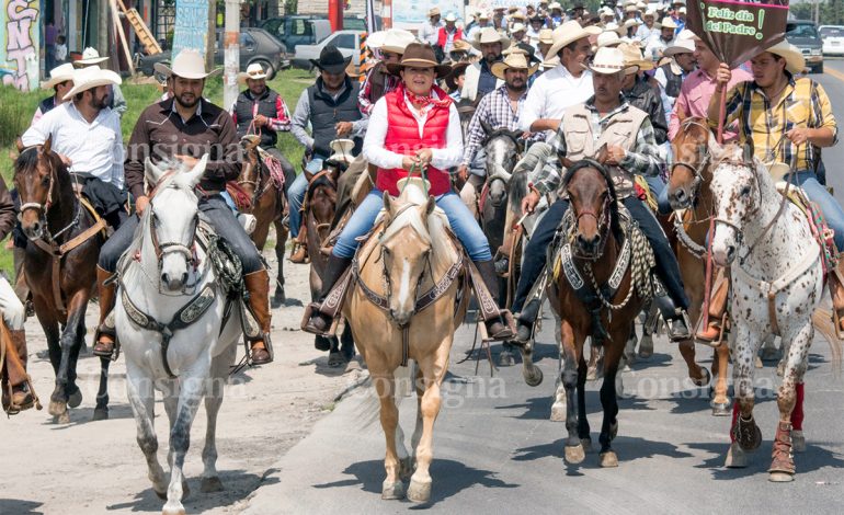 Festejan a los papás de Jiquipilco