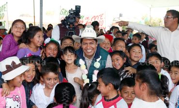 Con trabajo, Olegario Romero salda compromisos