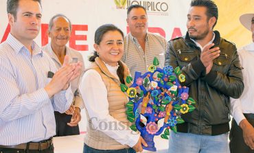 Resolver necesidades en las 74 comunidades de Jiquipilco, compromiso de Marisol González