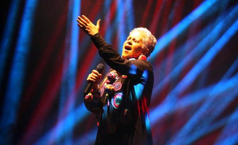 Deleita Eugenia León a Metepec con exquisito concierto en Quimera
