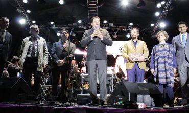 Cautivan a Metepec el Tenor Arturo Chacón y la Filarmónica Mexiquense