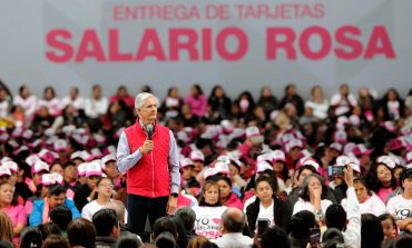 Reconoce Del Mazo dedicación e impulso de amas de casa mexiquenses