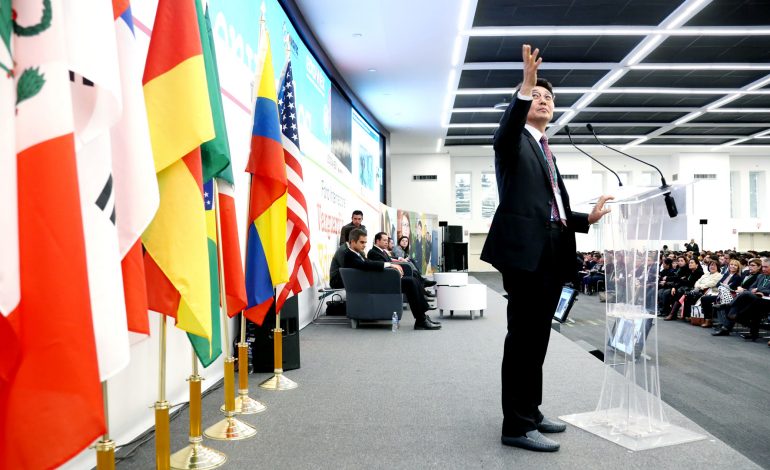 Participan especialistas de diferentes países en Foro Internacional “Vanguardia en la Educación”