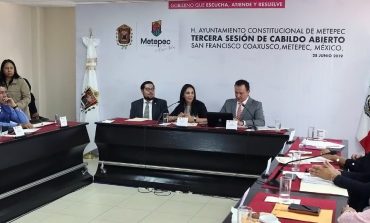 Luego de 10 años, cabildo de Metepec vuelve a sesionar fuera del palacio municipal