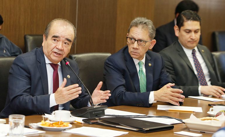 Auditoría a la UAEM cuando así lo consideren: Alfredo Barrera a legisladores