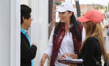 Se acabó el olvido de comunidades en Metepec: Gaby Gamboa