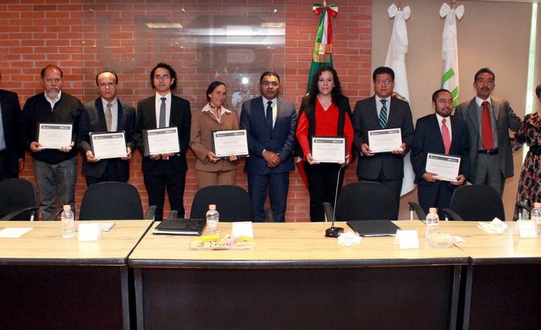Reciben siete instituciones de educación superior acuerdo de validez oficial