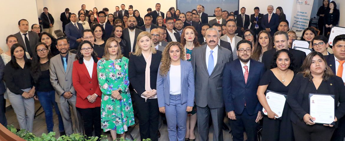 Otorga INFOEM certificación a titular y personal de la Unidad de Transparencia de Toluca
