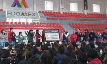 Entrega Alfredo Del Mazo modernización de la Unidad Deportiva “Martín Alarcón Hisojo”, en Metepec