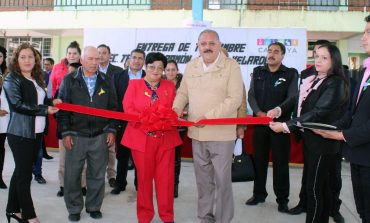 En Calimaya, escuela secundaria estrena techumbre