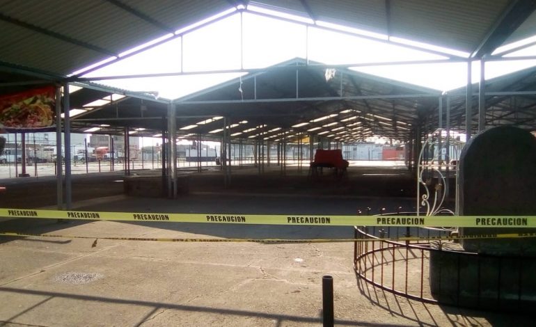 Suspenden actividades del tianguis de San Bernabé, en Almoloya de Juárez