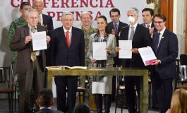 Atestigua Alfredo del Mazo convenio para convertir 23 CRIT a fin de atender pacientes con Covid-19