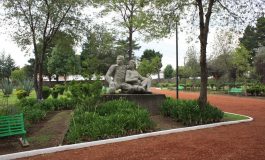 Derivado del semáforo rojo continuarán cerrados los parques y espacios públicos de Metepec