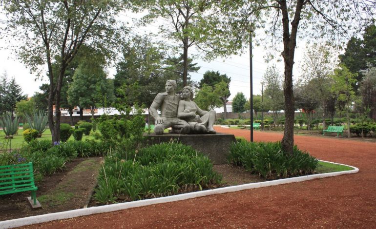 Derivado del semáforo rojo continuarán cerrados los parques y espacios públicos de Metepec