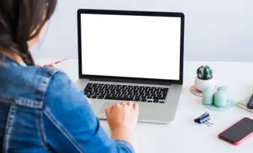 Casi 17 mil estudiantes de UAEM con beca de conectividad