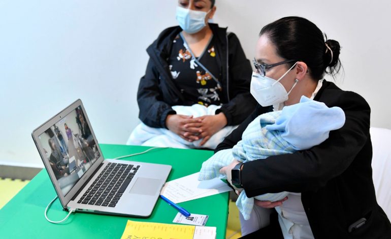 Recibe DIFEM entrega voluntaria de dos menores de edad