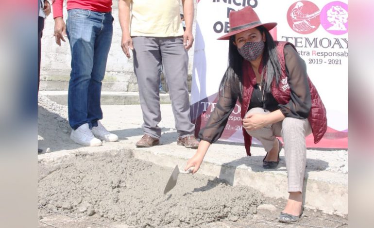 Alcaldesa de Temoaya pone en marcha obras de infraestructura vial
